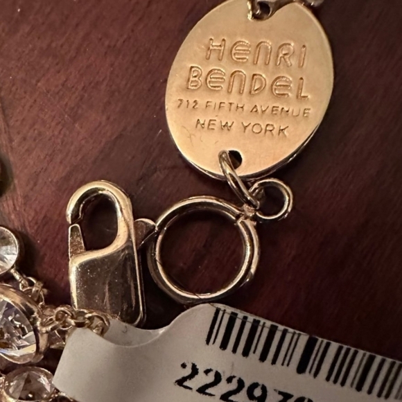 Henri Bendel Crystal-Embellished Gold Bracelet 3 Strand BNWT - Picture 4 of 5